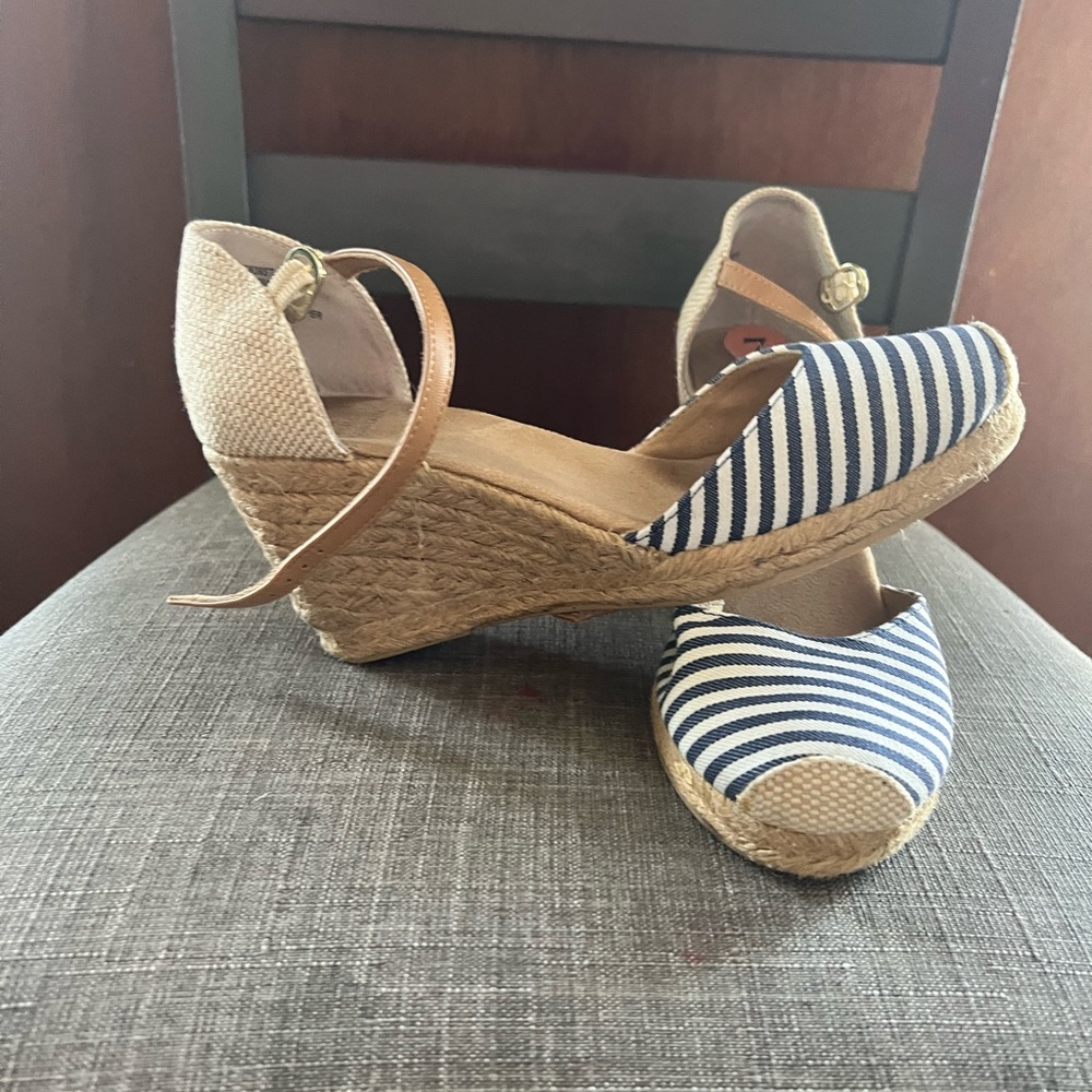 Women blue stripes espadrilles